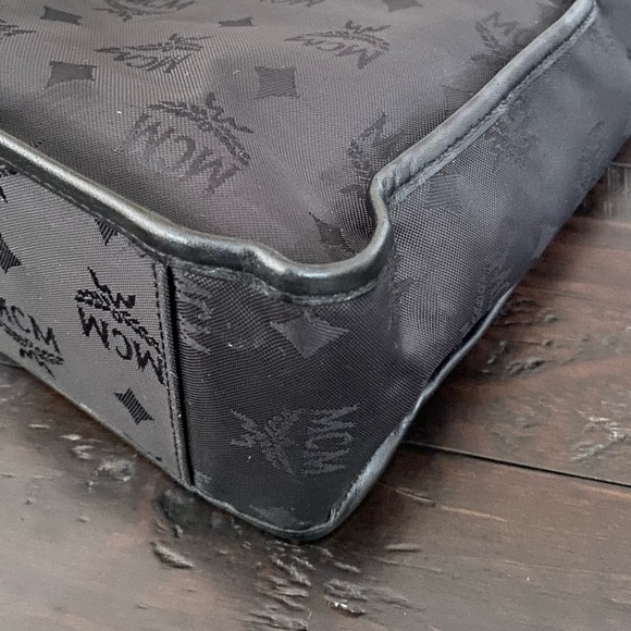 Vintage Hobo Visetos Nylon Shoulder bag - Picture 9 of 16